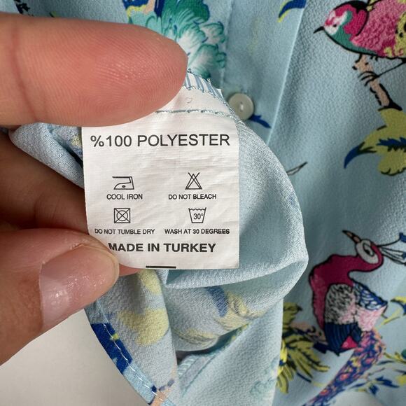 Milan Kiss Womens Floral Peacock Button-Up Blouse Size M Made in Turkey - Picture 5 of 7